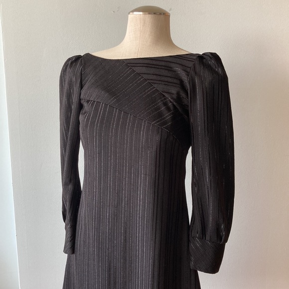 Cinder & Smoke little black dress - Picture 3 of 10